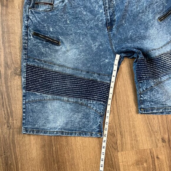 Akademiks Jeanius Retro Acid Washed Jean Shorts Zip Pockets Sz 50 - Picture 9 of 11